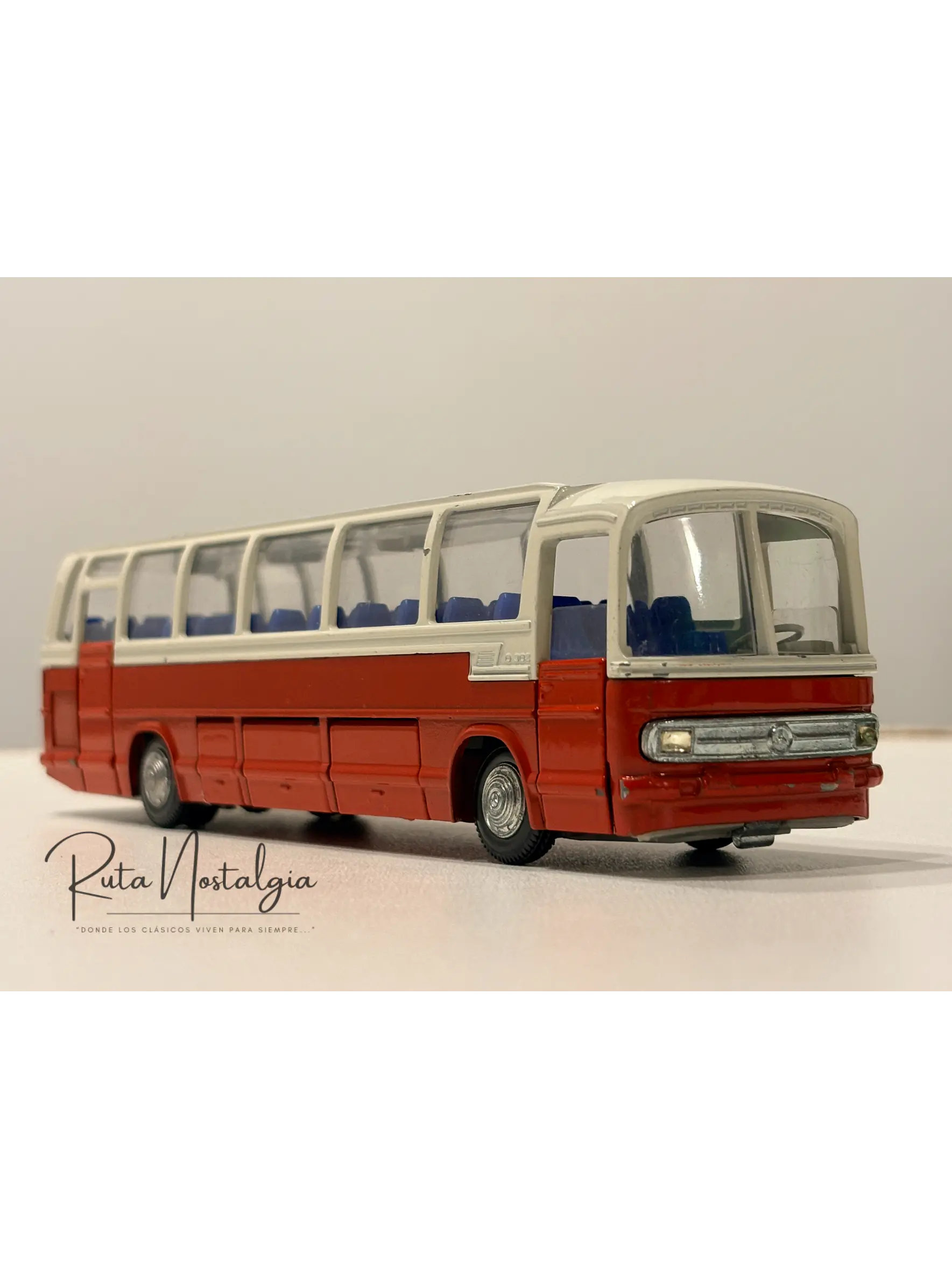 Bus Mercedes-Benz O-302 | Tekno Holland N° 950 - Escala 1:60 | Reliquia coleccionable de la década de los 70's 12