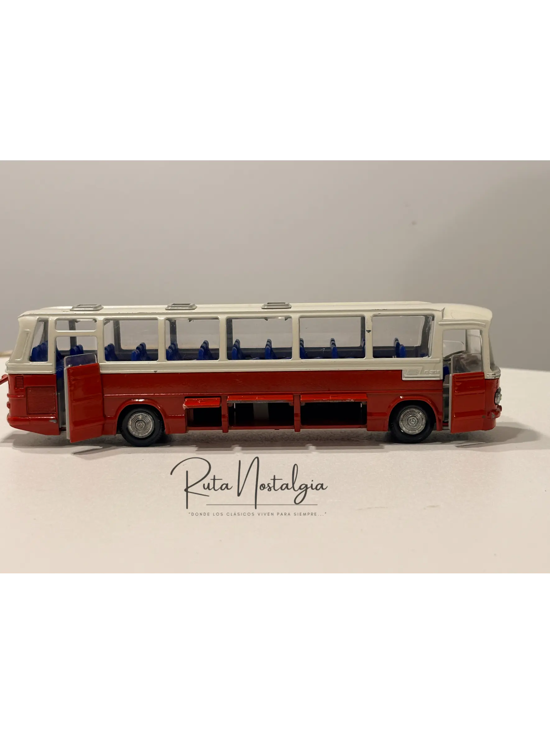 Bus Mercedes-Benz O-302 | Tekno Holland N° 950 - Escala 1:60 | Reliquia coleccionable de la década de los 70's 10