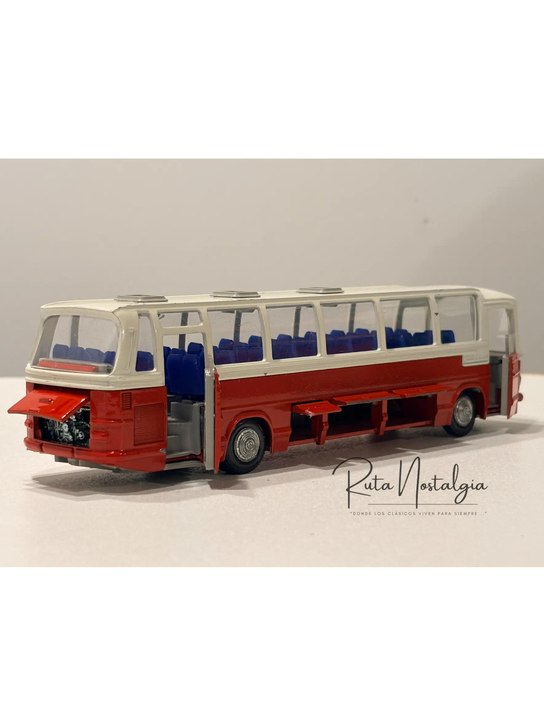Bus Mercedes-Benz O-302 | Tekno Holland N° 950 - Escala 1:60 | Reliquia coleccionable de la década de los 70's 9
