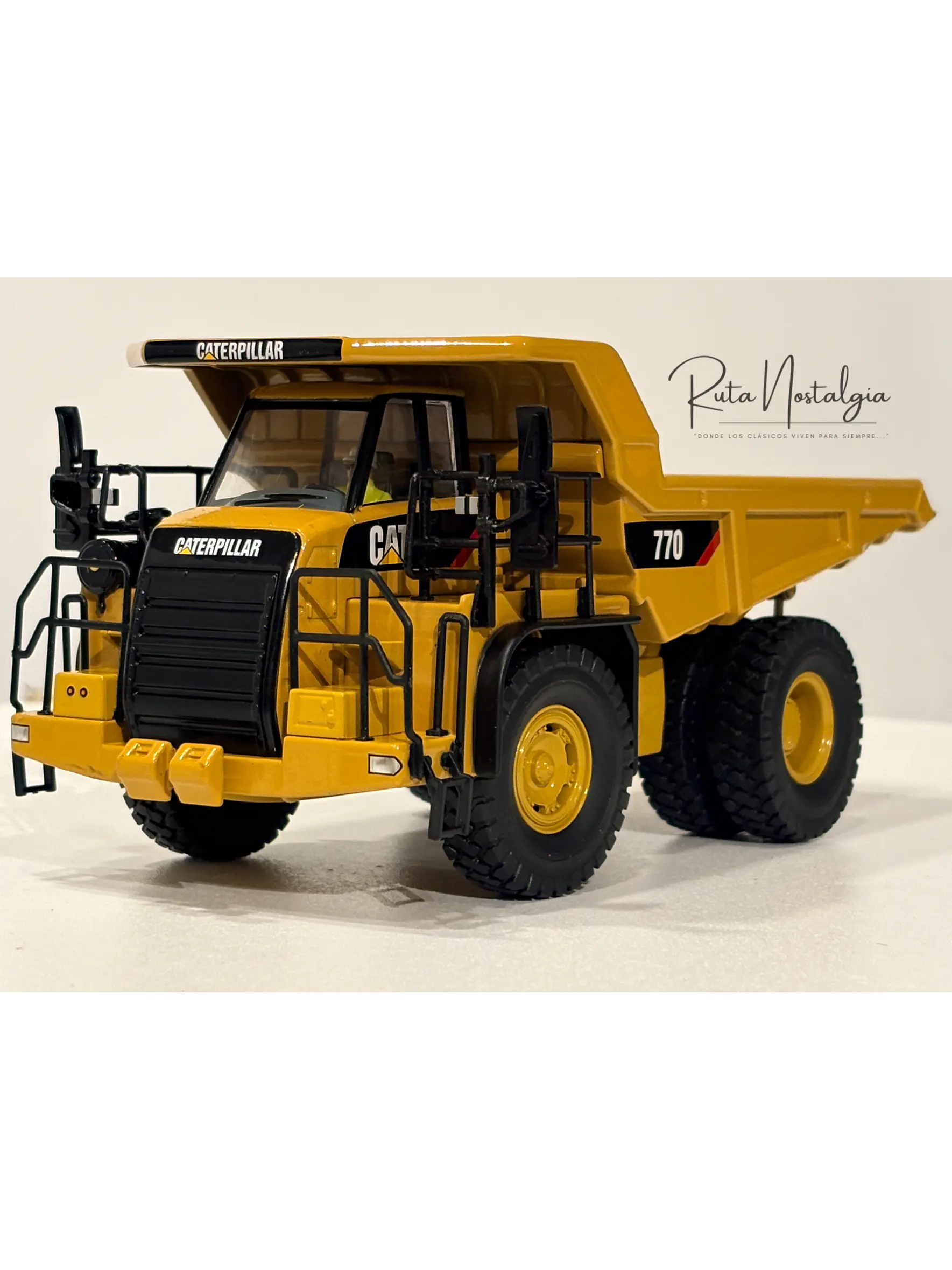 Camiónd de Obra CAT 770D - Diecast Masters  1:50 | Camión Off - Highway Dumper  5