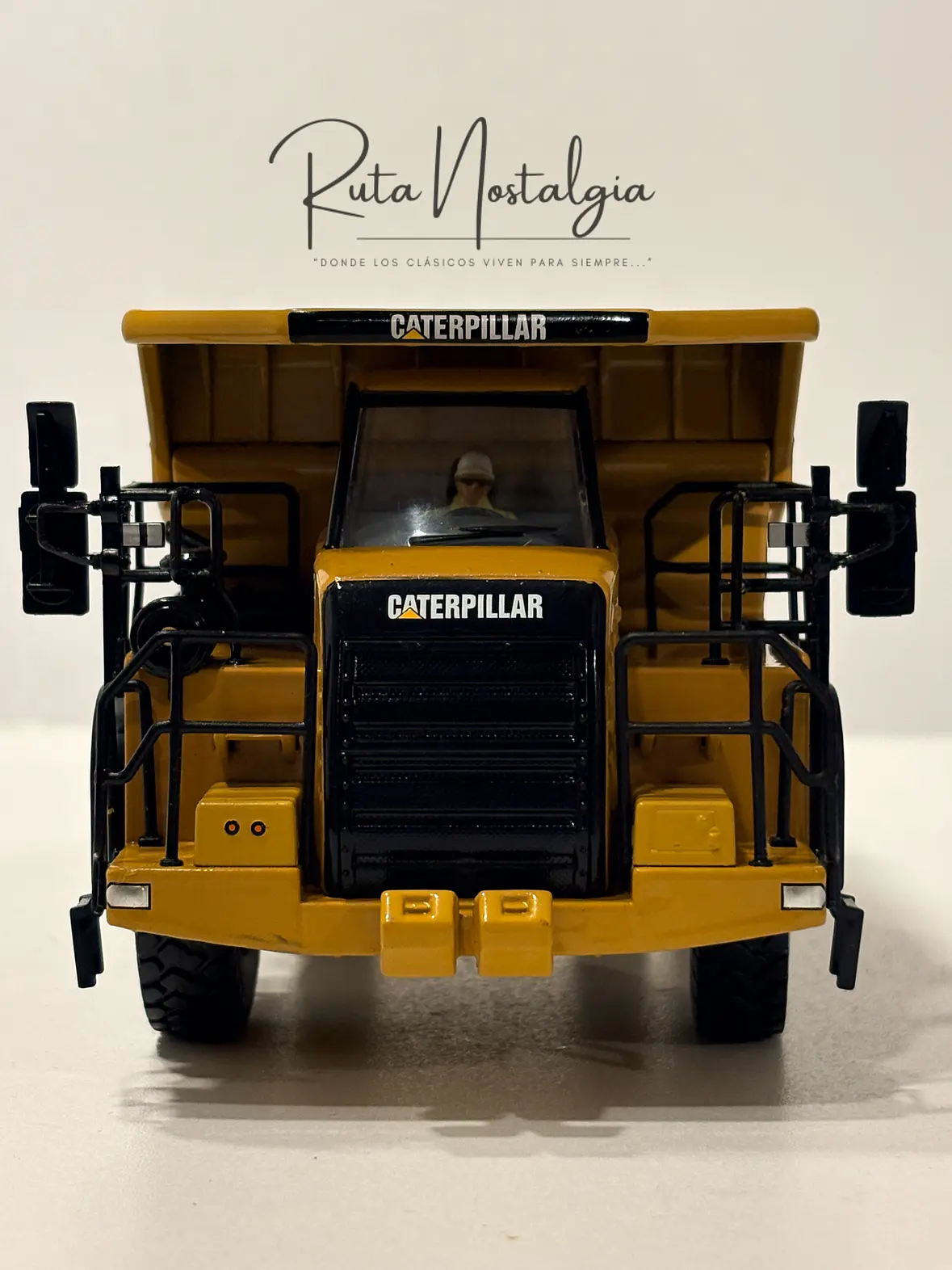 Camiónd de Obra CAT 770D - Diecast Masters  1:50 | Camión Off - Highway Dumper  4