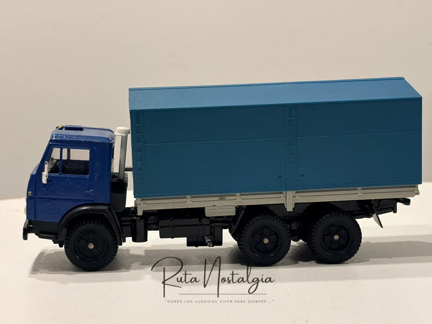 Camión KAMAZ 5320 | Elecon AREK 1:43 Coleccionable 6