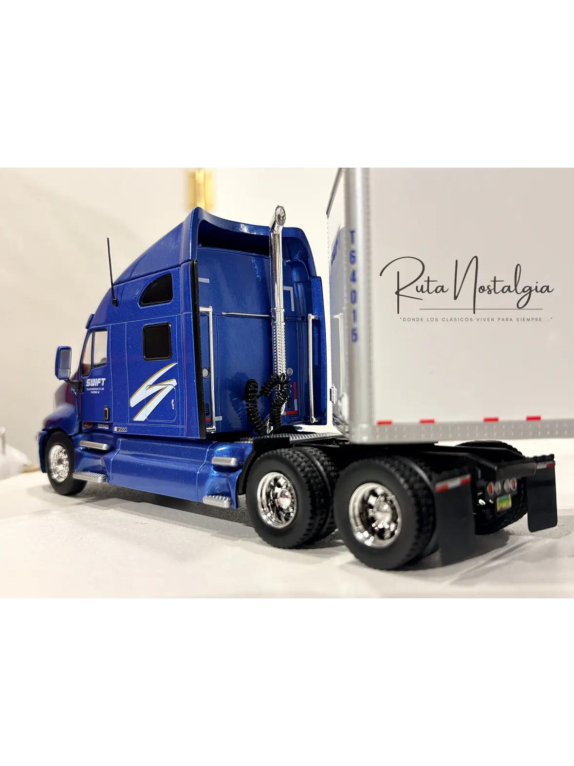 Kenworth T2000 SWIFT — 