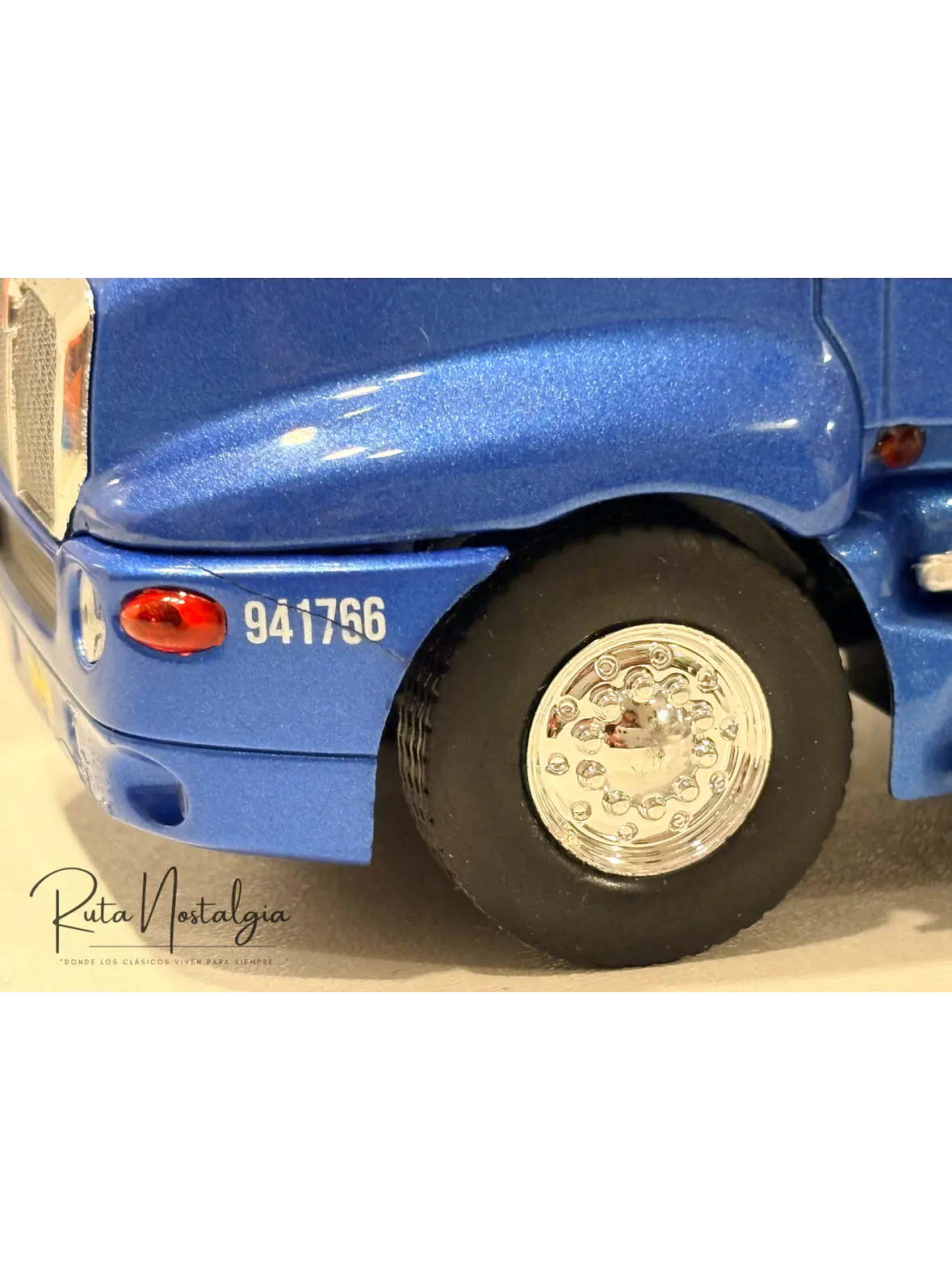 Kenworth T2000 SWIFT — 