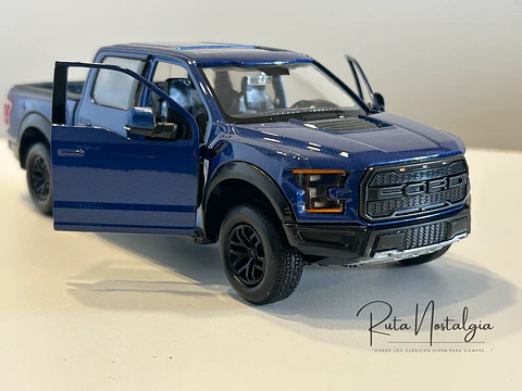 Camioneta Ford F-150 Raptor 2017 | Motormax 1:24 