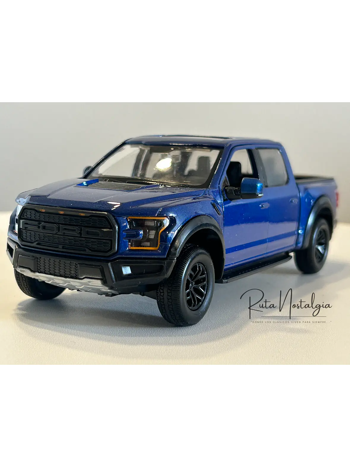 Motormax Ford F-150 Raptor 2017 | 1:24 – Pickup off-road ícono de Ford  4