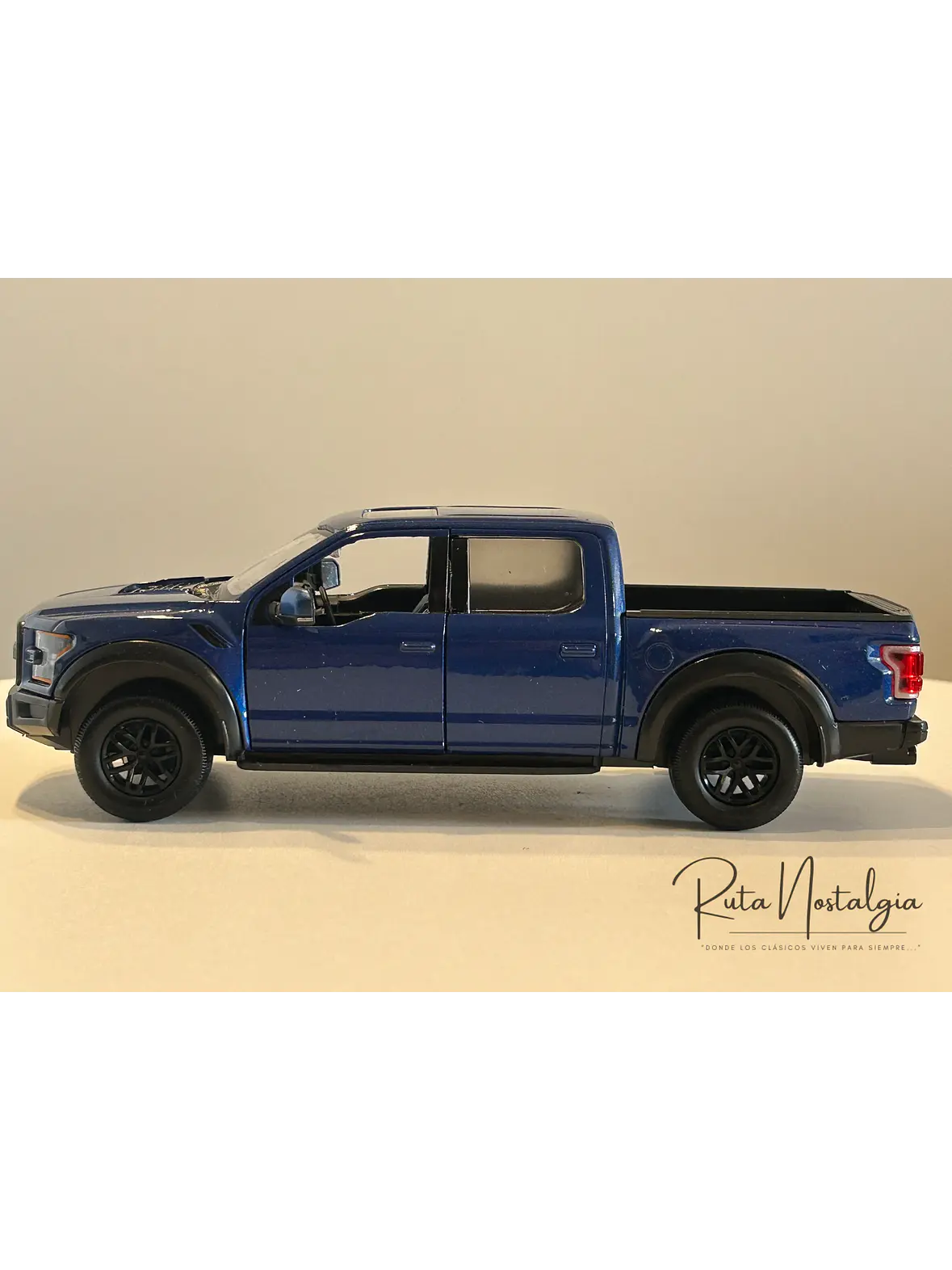 Motormax Ford F-150 Raptor 2017 | 1:24 – Pickup off-road ícono de Ford  5