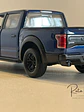 Motormax Ford F-150 Raptor 2017 | 1:24 – Pickup off-road ícono de Ford  - thumbnail 6