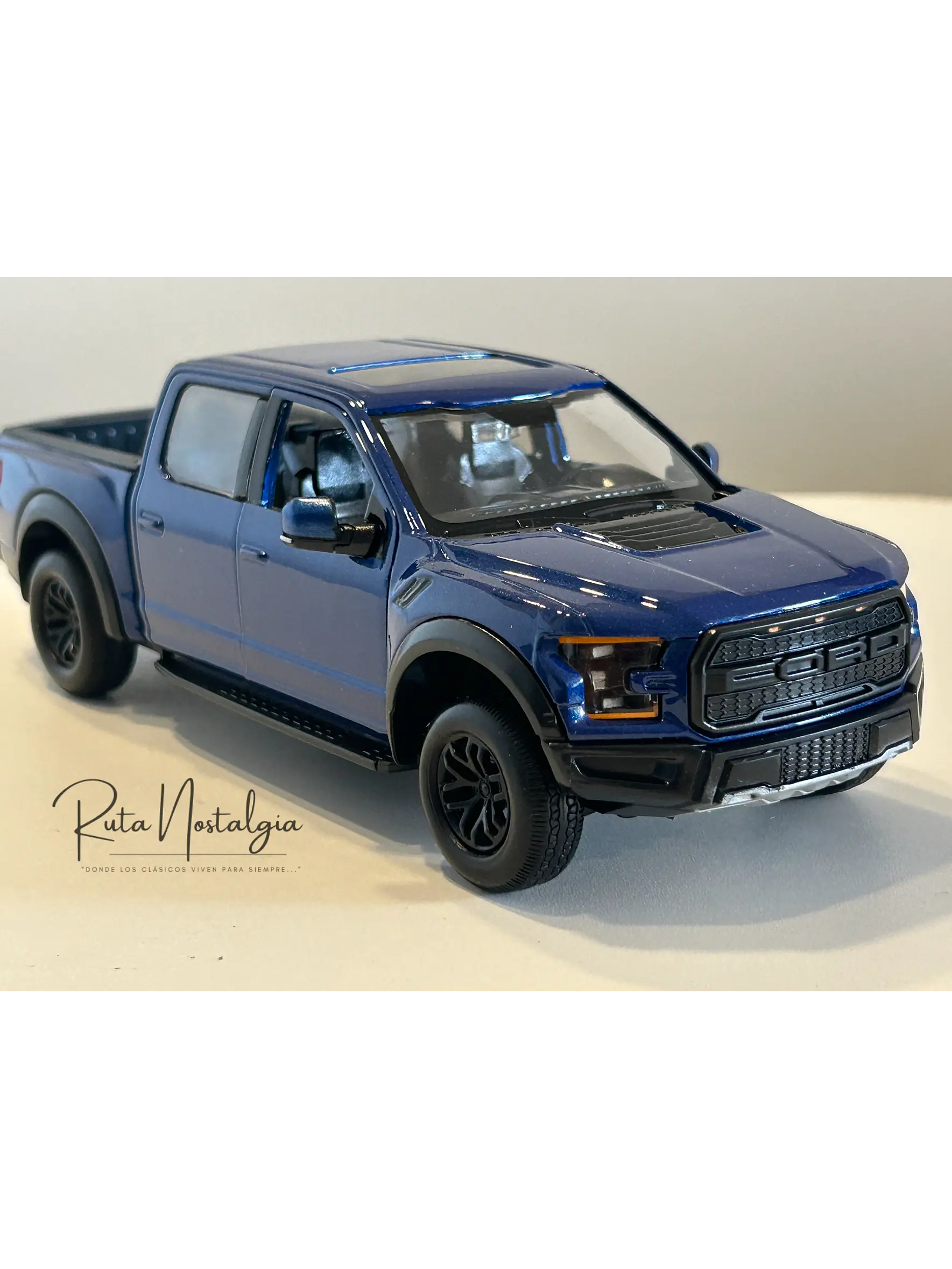 Motormax Ford F-150 Raptor 2017 | 1:24 – Pickup off-road ícono de Ford  2