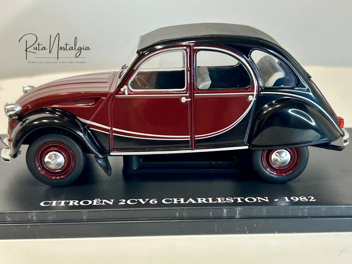 Auto Citroën 2CV6 Charleston 1982 Escala 1:24 8