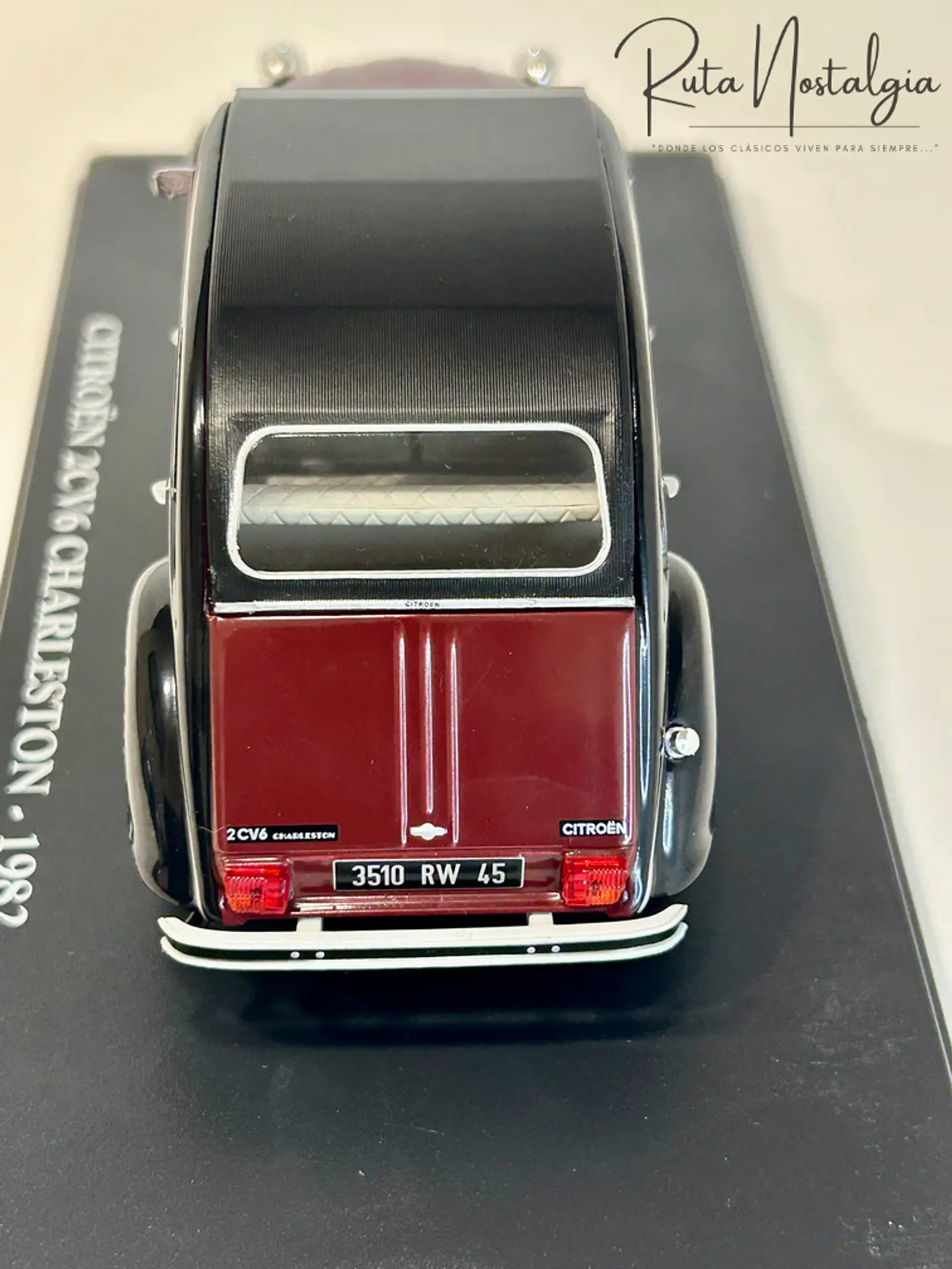 Auto Citroën 2CV6 Charleston 1982 Escala 1:24 6