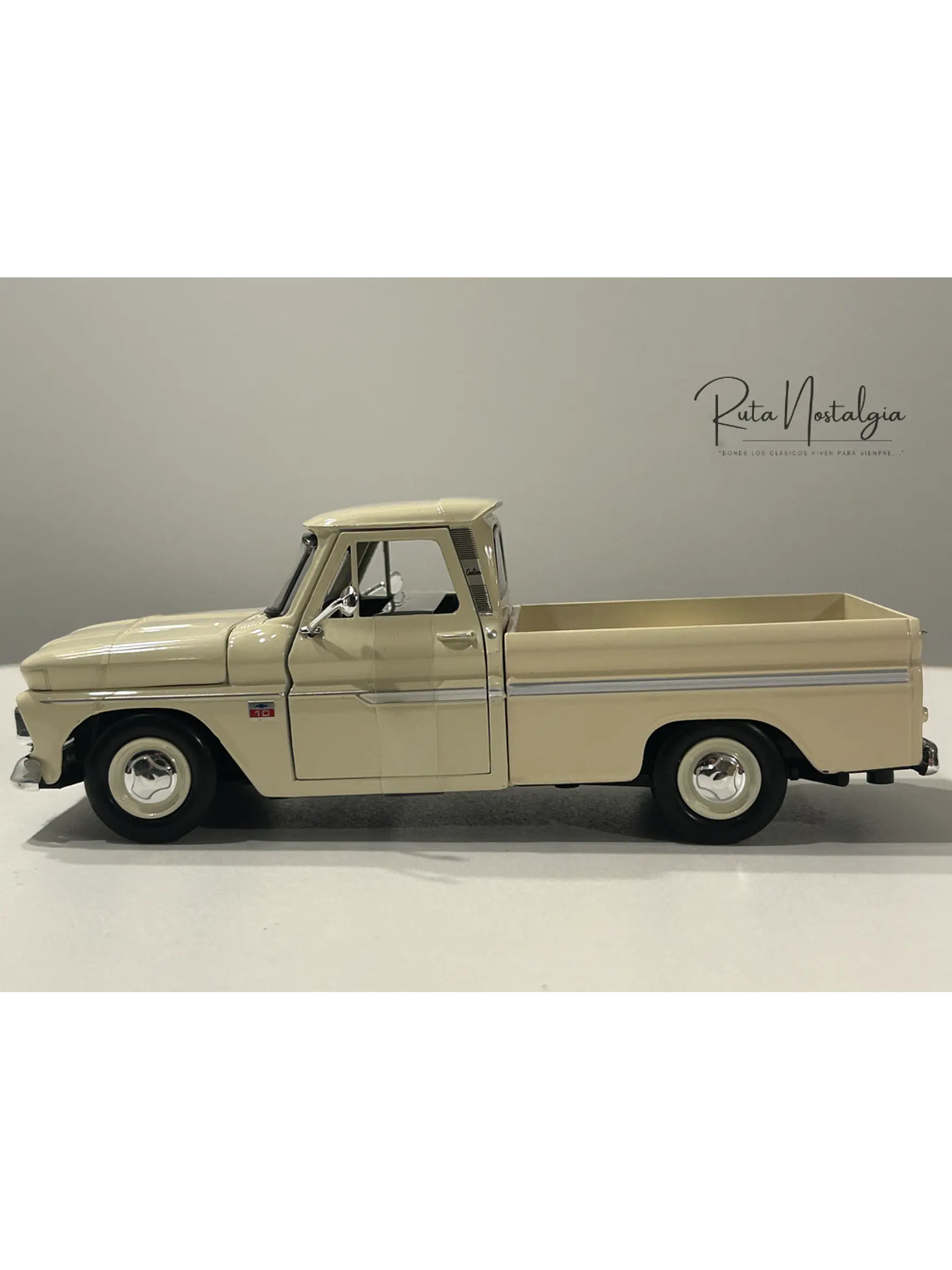 Motormax Chevrolet C10 Fleetside Pick-Up 1966, 1:24 – Clásico “C-10” primera generación | Ruta Nostalgia Chile 5