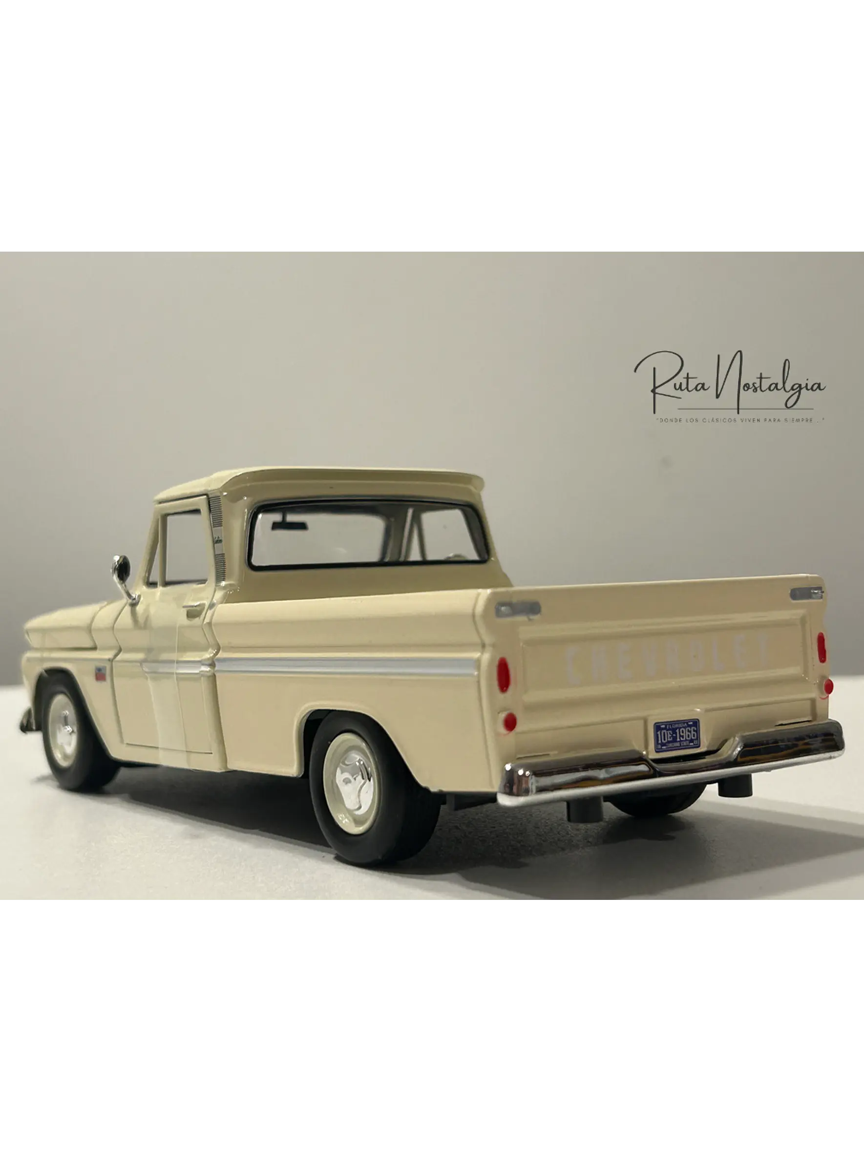 Motormax Chevrolet C10 Fleetside Pick-Up 1966, 1:24 – Clásico “C-10” primera generación | Ruta Nostalgia Chile 6