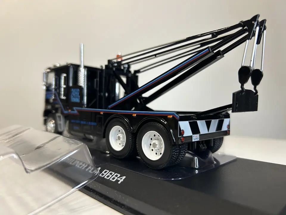 Freightliner FLA 9664 Terminator 2 