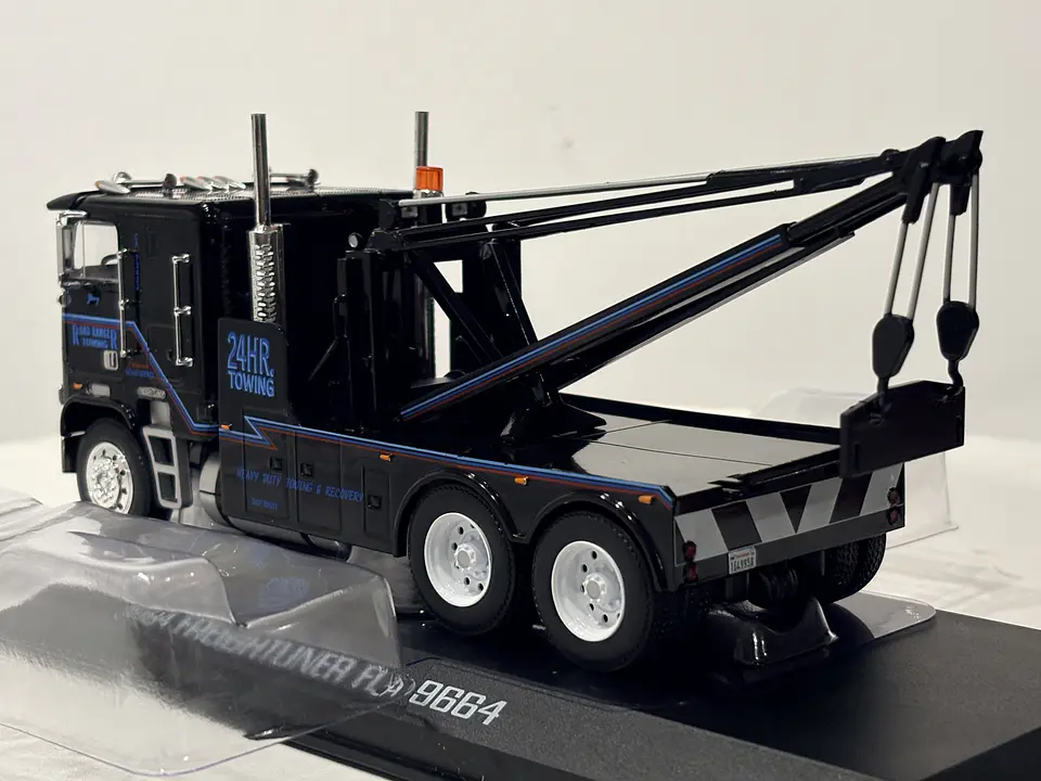 Freightliner FLA 9664 Terminator 2 