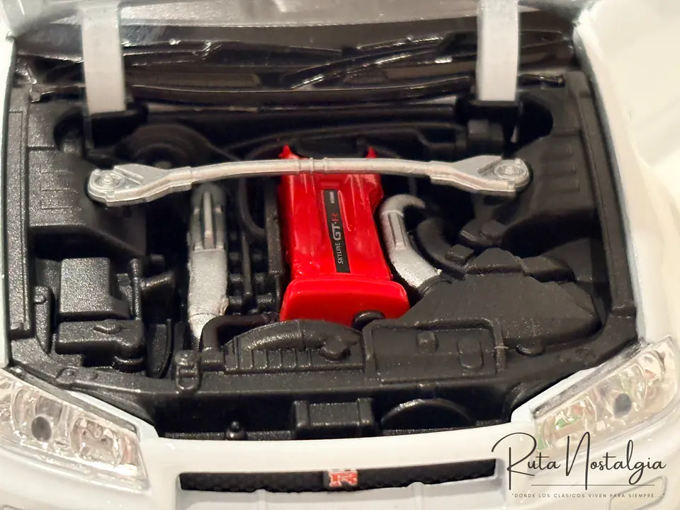 Nissan Skyline GT-R (R34) — Welly NEX Models 1:24 | ESPEJO RETROVISOR REPARADO 4