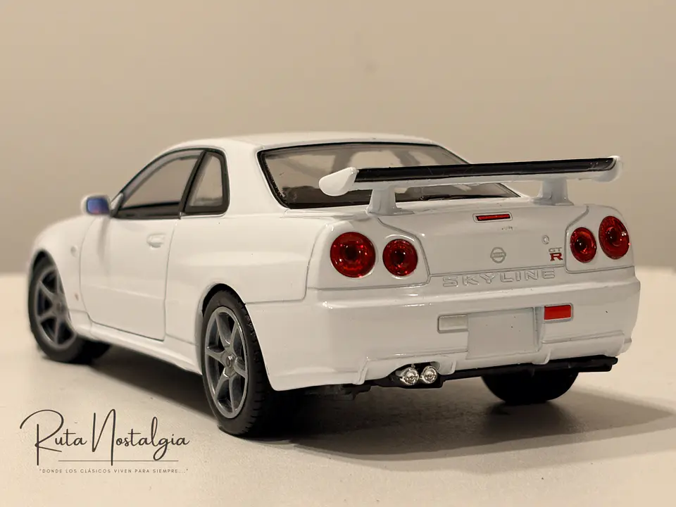 Nissan Skyline GT-R (R34) — Welly NEX Models 1:24 | ESPEJO RETROVISOR REPARADO 8