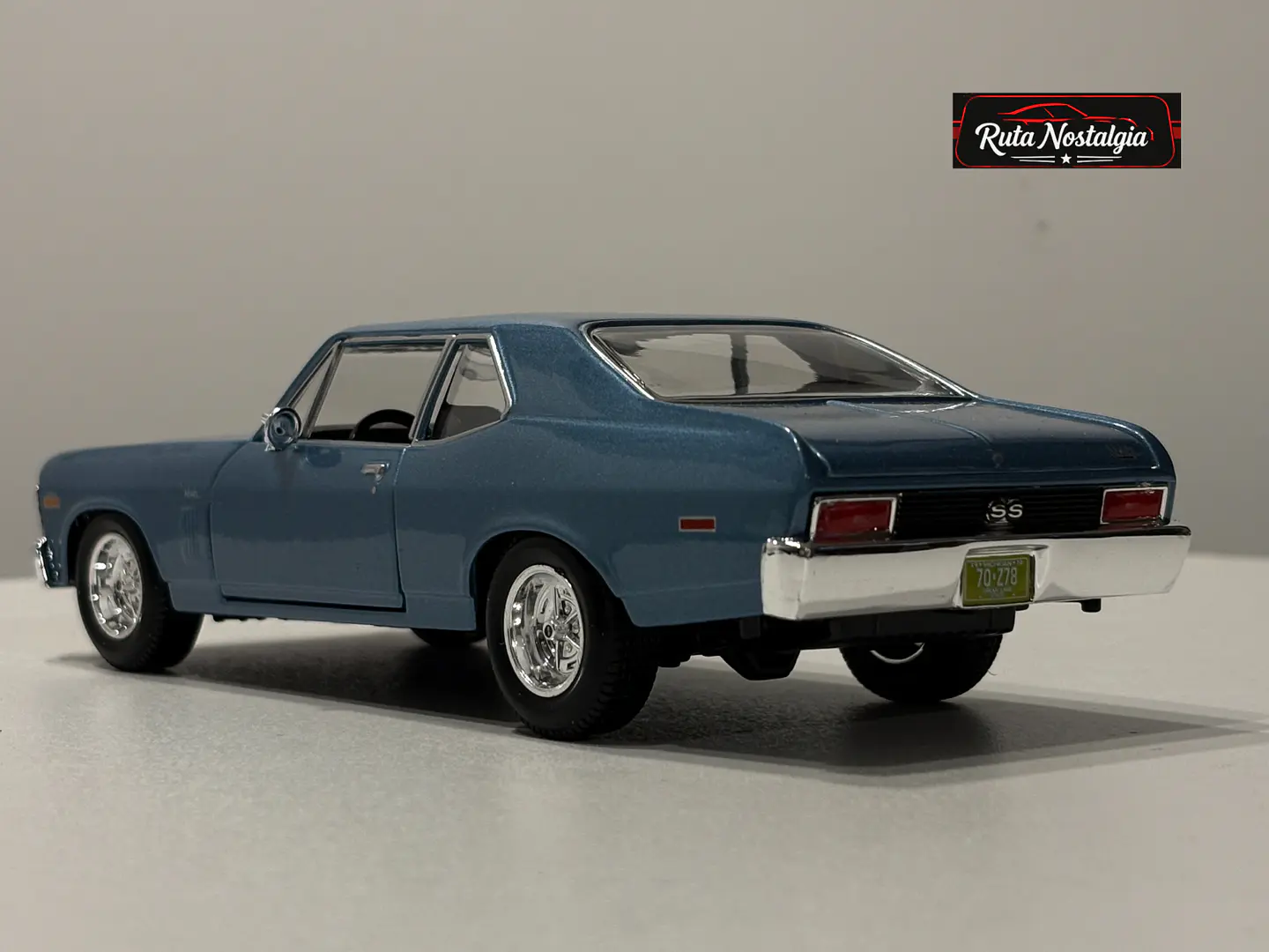 Auto Chevrolet Nova SS 1970 | Maisto Escala 1:24 8