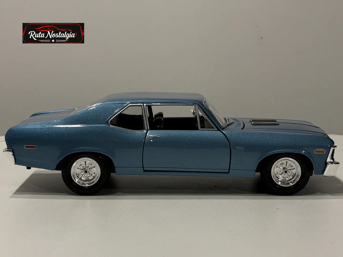 Auto Chevrolet Nova SS 1970 | Maisto Escala 1:24 10