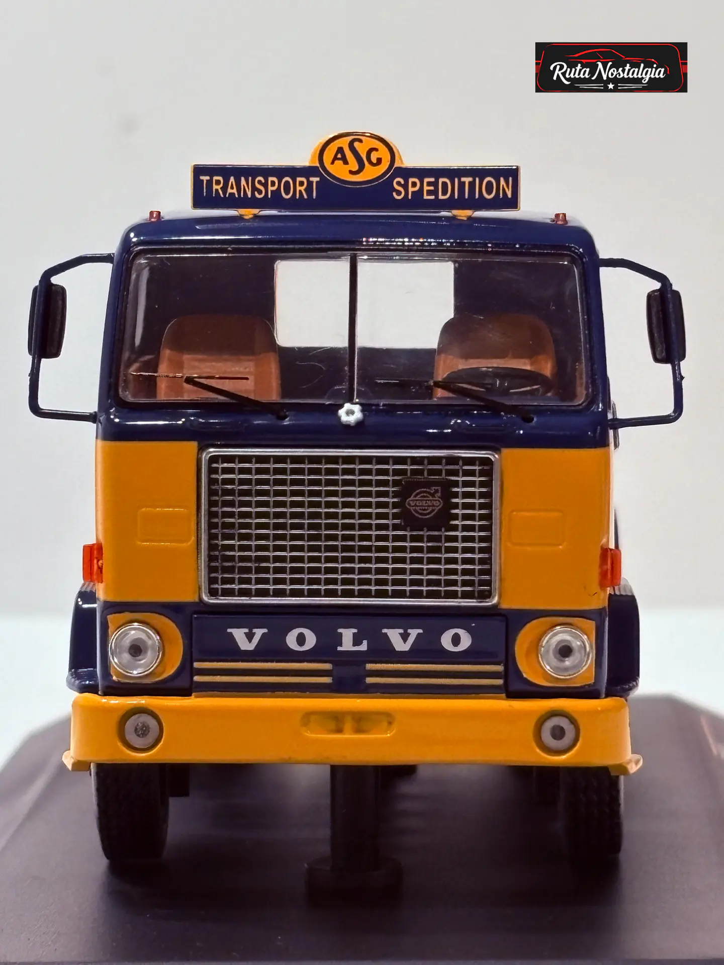 Volvo F88 ASG 1971 IXO Models TR034 1:43 | System 8 2