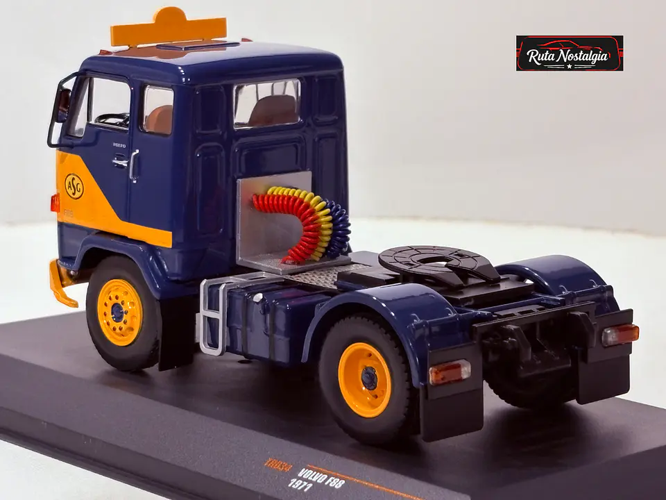 Volvo F88 ASG 1971 IXO Models TR034 1:43 | System 8 7