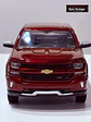 Camioneta Chevrolet Silverado 1500 LT Z71 4x4 2017 | Motormax 1:24 - Miniatura 3