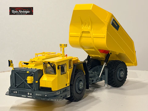 Camión Dumper Subterráneo Epiroc Minetruck MT65 S - Escala 1:50 –  DETALLE EN PINTURA