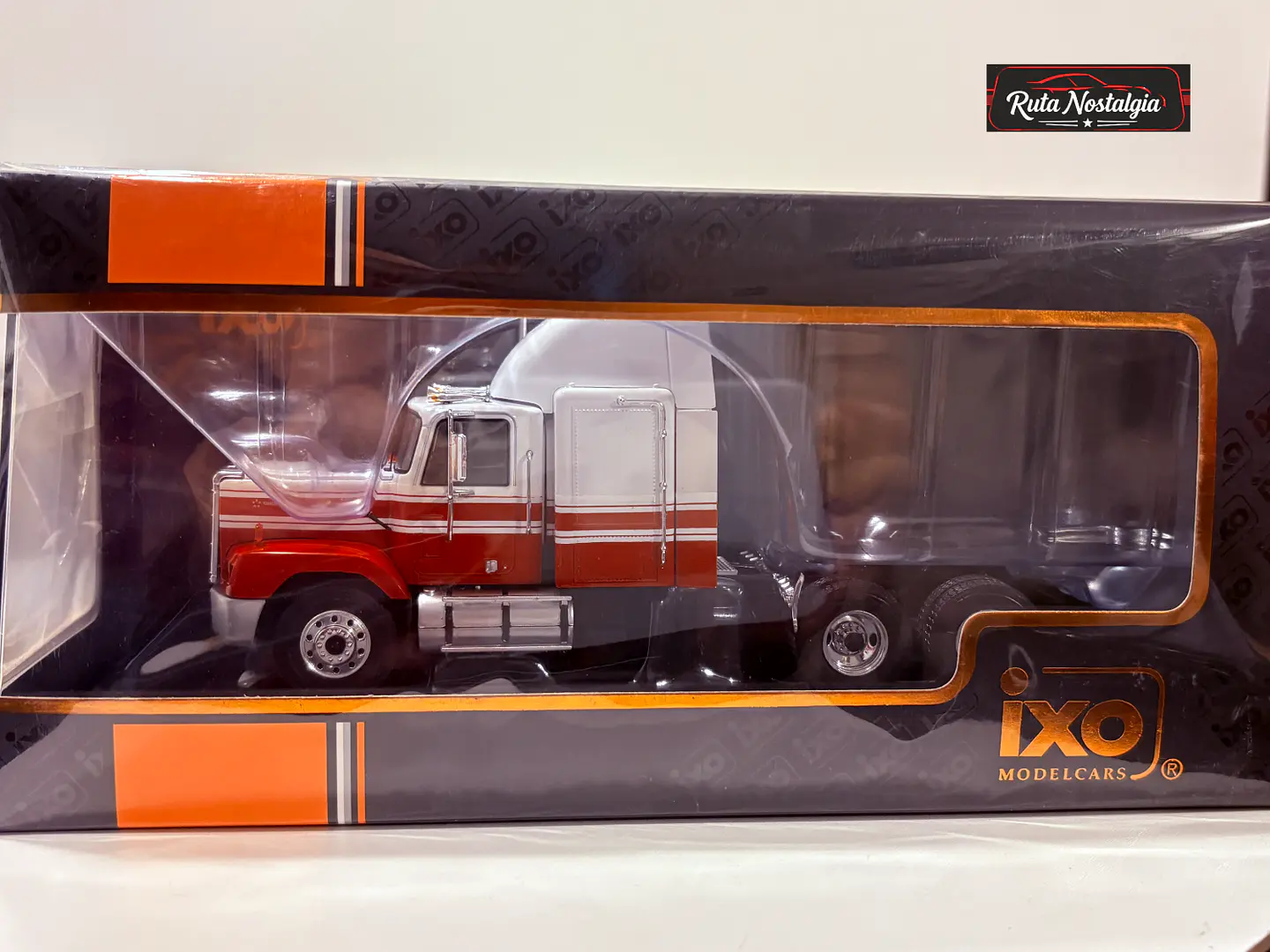 Camión GMC General SBFA 1988 | IXO Escala 1:43 10
