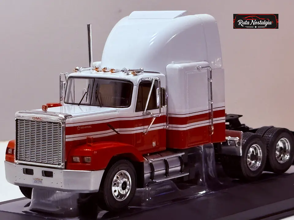 Camión GMC General SBFA 1988 | IXO Escala 1:43 3