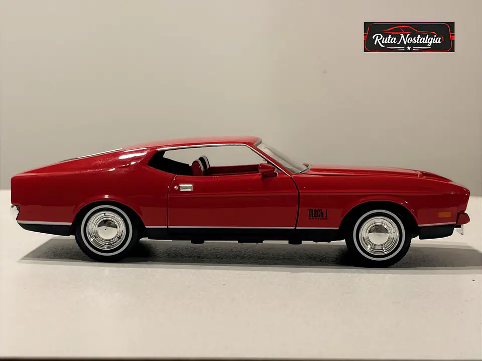 Ford Mustang Mach 1 1971 Motormax 1:24 | James Bond 007 11
