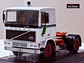 Volvo F10 1983 — IXO Models 1:43 | Blanco / Verde | Truck Cab premium de colección - Miniatura 1