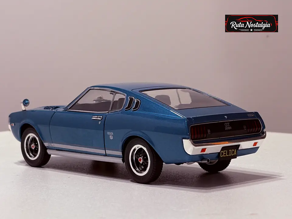 Toyota Celica LB 2000 GT 1973 — WhiteBox 1:24 | Türkis Metallic | JDM Pony Car de colección 8