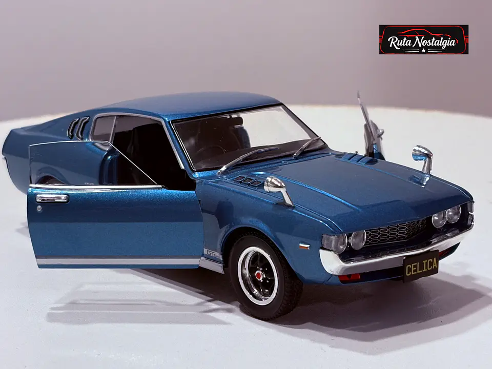 Toyota Celica LB 2000 GT 1973 — WhiteBox 1:24 | Türkis Metallic | JDM Pony Car de colección 2