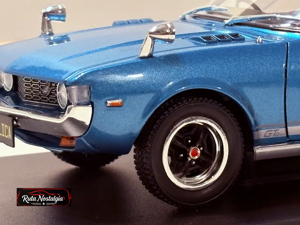 Toyota Celica LB 2000 GT 1973 — WhiteBox 1:24 | Türkis Metallic | JDM Pony Car de colección 5