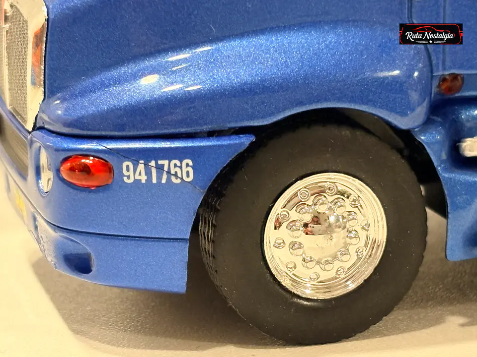 Camión Kenworth T2000 SWIFT | Altaya Escala 1:43 2