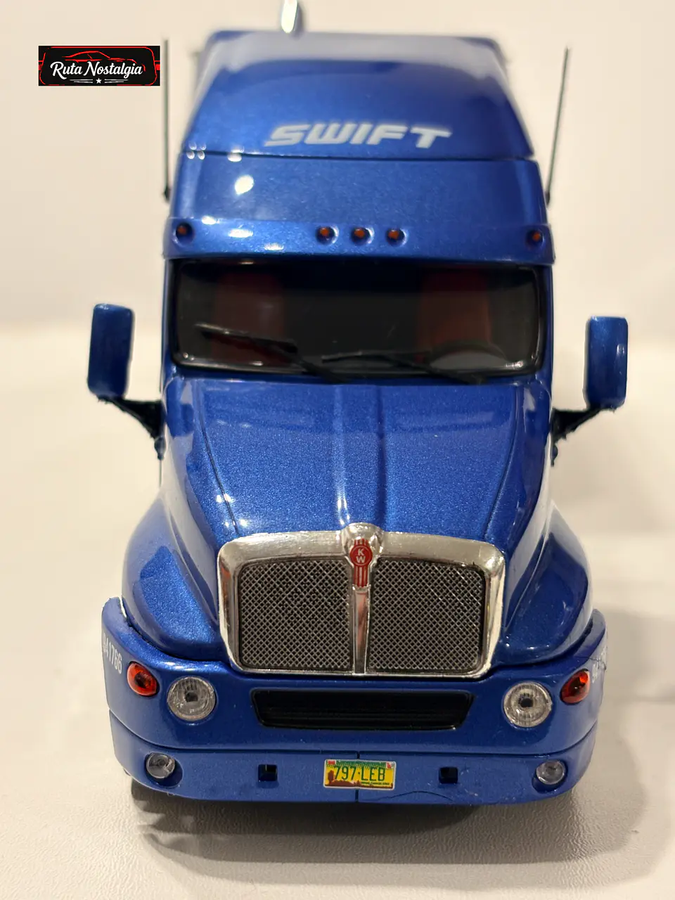 Camión Kenworth T2000 SWIFT | Altaya Escala 1:43 3