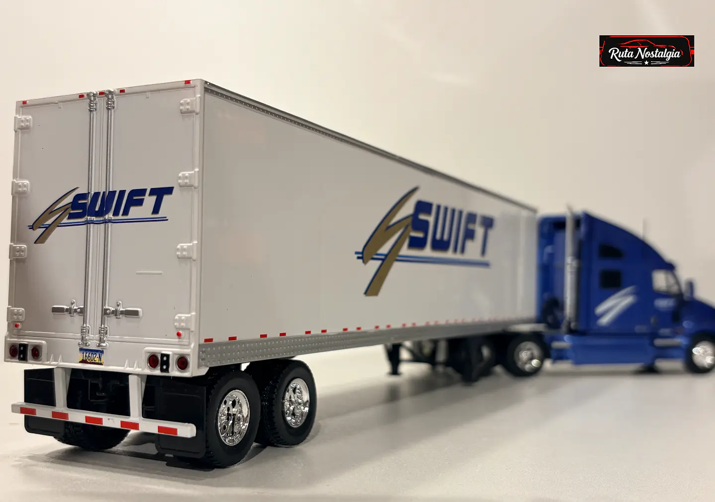 Camión Kenworth T2000 SWIFT | Altaya Escala 1:43 8