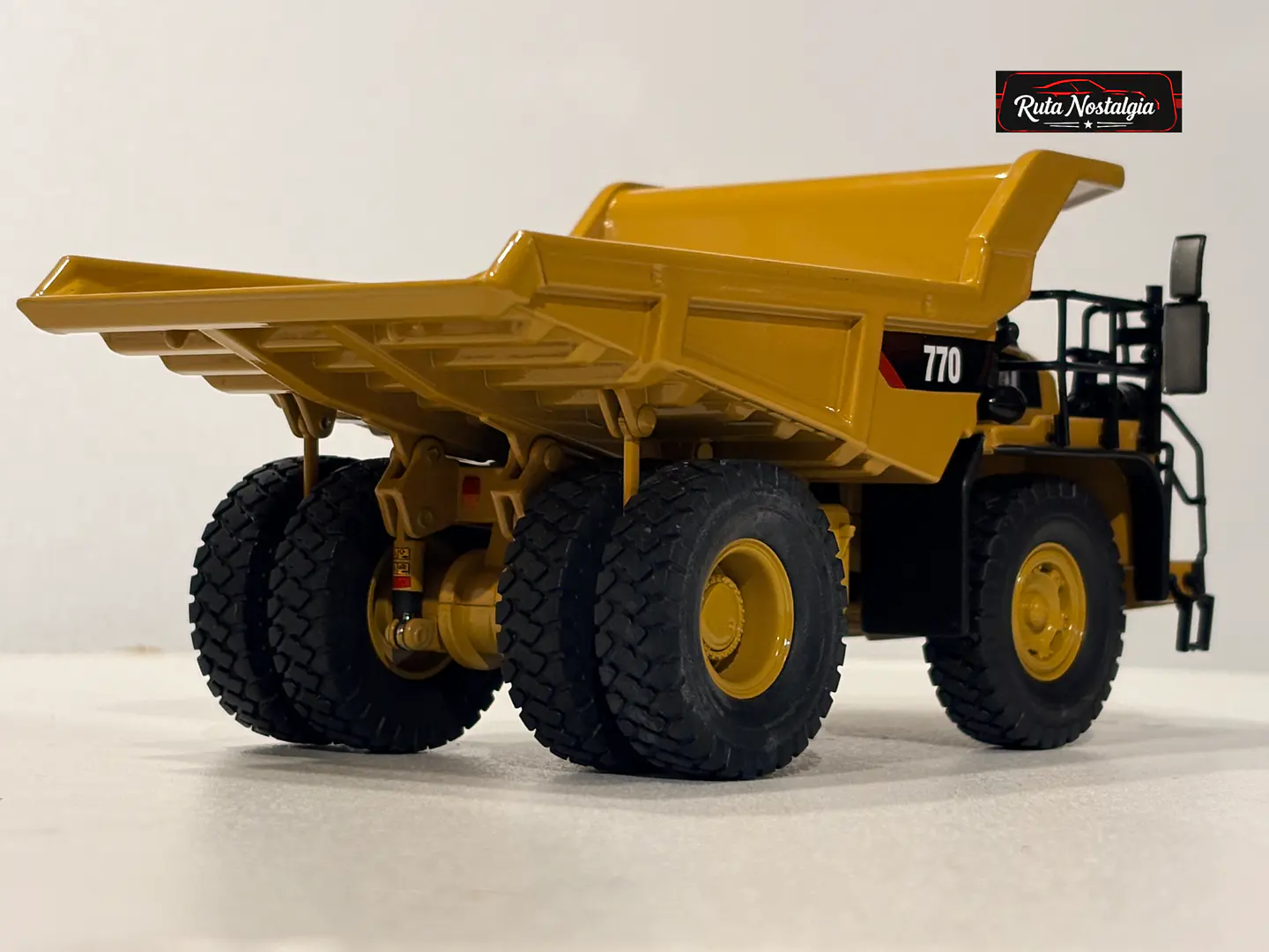 Equipo Minero de Obra CAT 770 | Diecast Masters 1:50 8