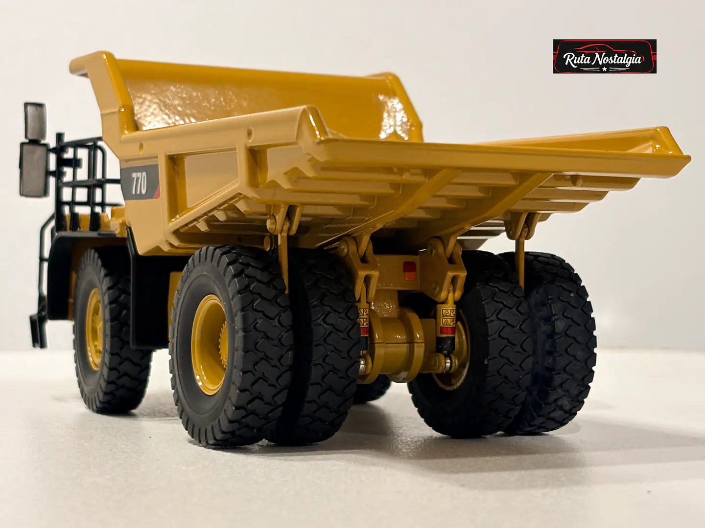 Equipo Minero de Obra CAT 770 | Diecast Masters 1:50 7