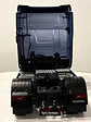 Camión a escala Scania R-Series Topline 2019 | 1:18 Premium ClassiXXs by IXO | Tractocamión Scania R500 de colección - Miniatura 10