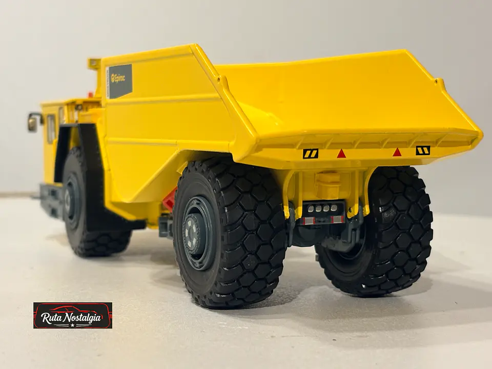 Equipo Minero Subterráneo Epiroc Minetruck MT65 S 1:50 5