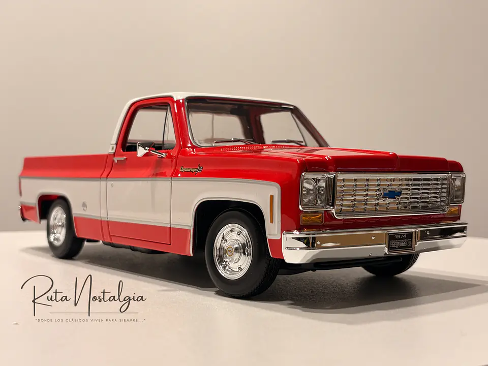 Camioneta a escala Chevrolet C10 Cheyenne Super 1974  – Maisto 1:18 Special Edition  10