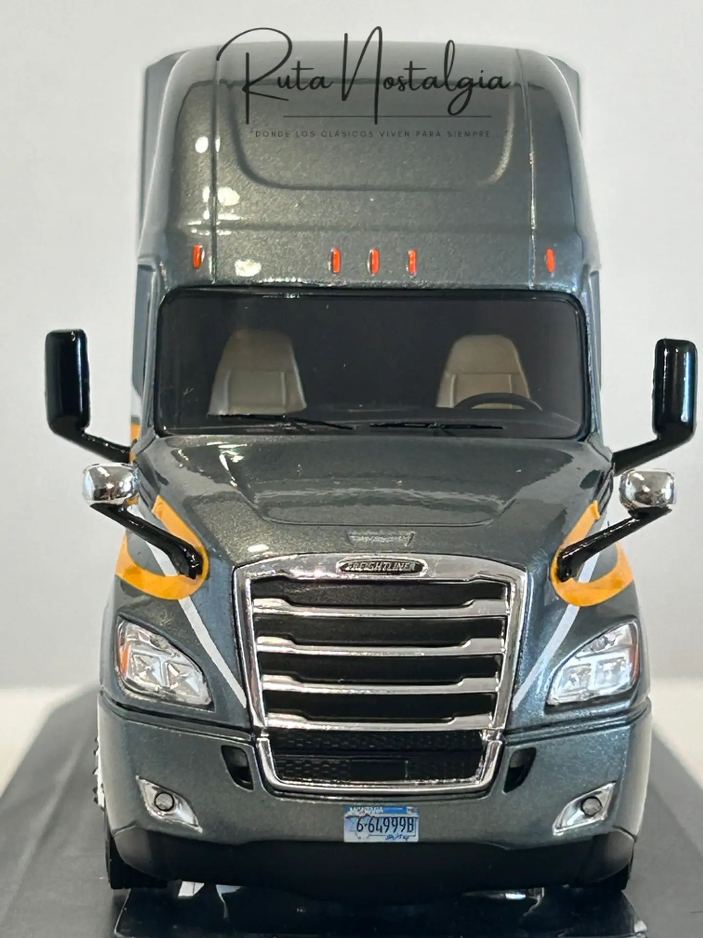 Camión Freightliner Cascadia (2018) | IXO 1:43 2