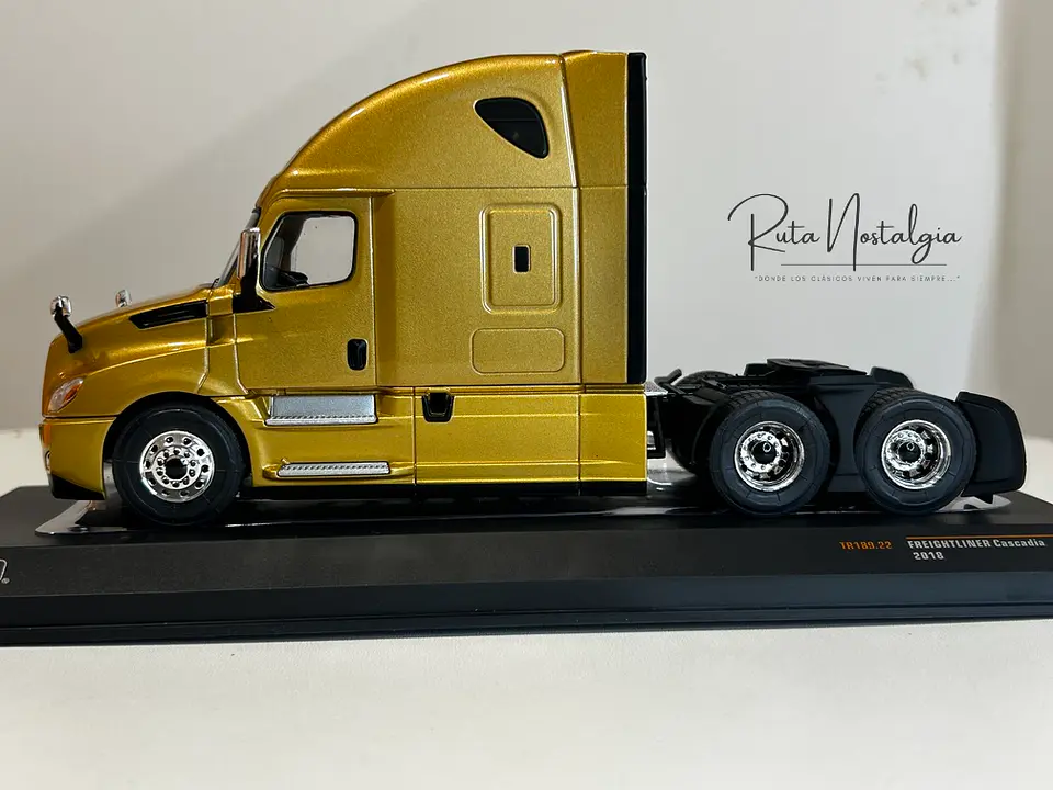 Camión Freightliner Cascadia (2018) | IXO 1:43 17