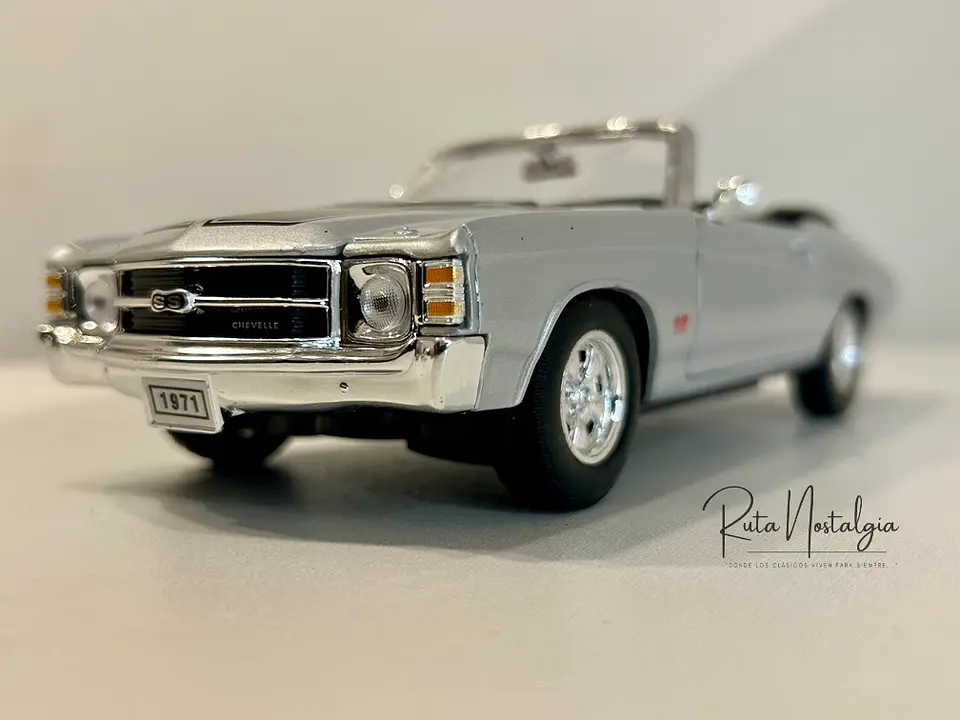 Auto Chevrolet Chevelle SS 454 Convertible 1971 | Welly 1:24 5