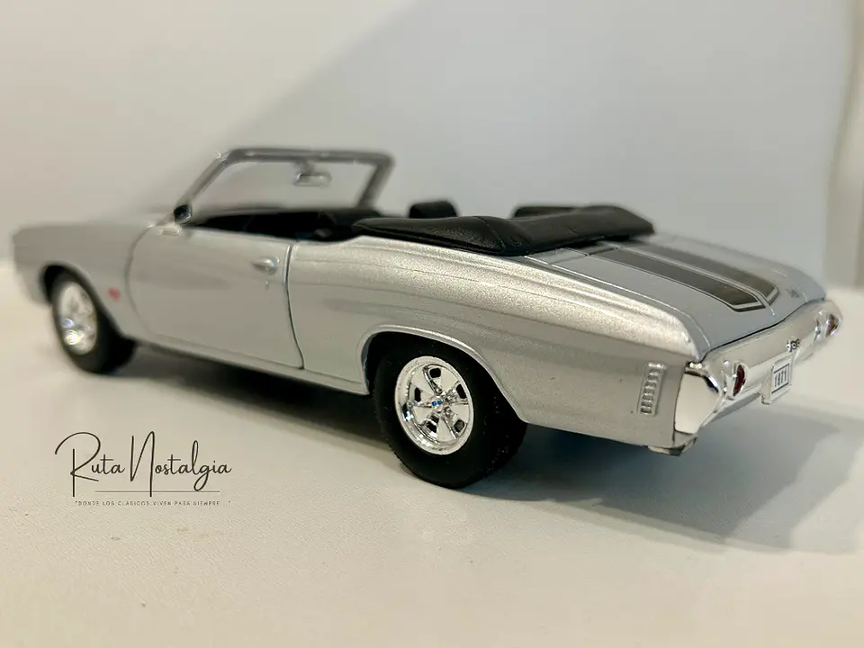 Auto Chevrolet Chevelle SS 454 Convertible 1971 | Welly 1:24 7
