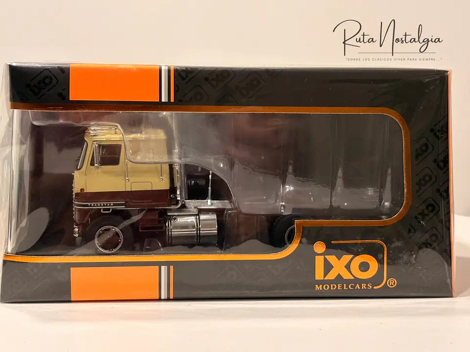 International Transtar COE (1976) | IXO Models 1:43 19