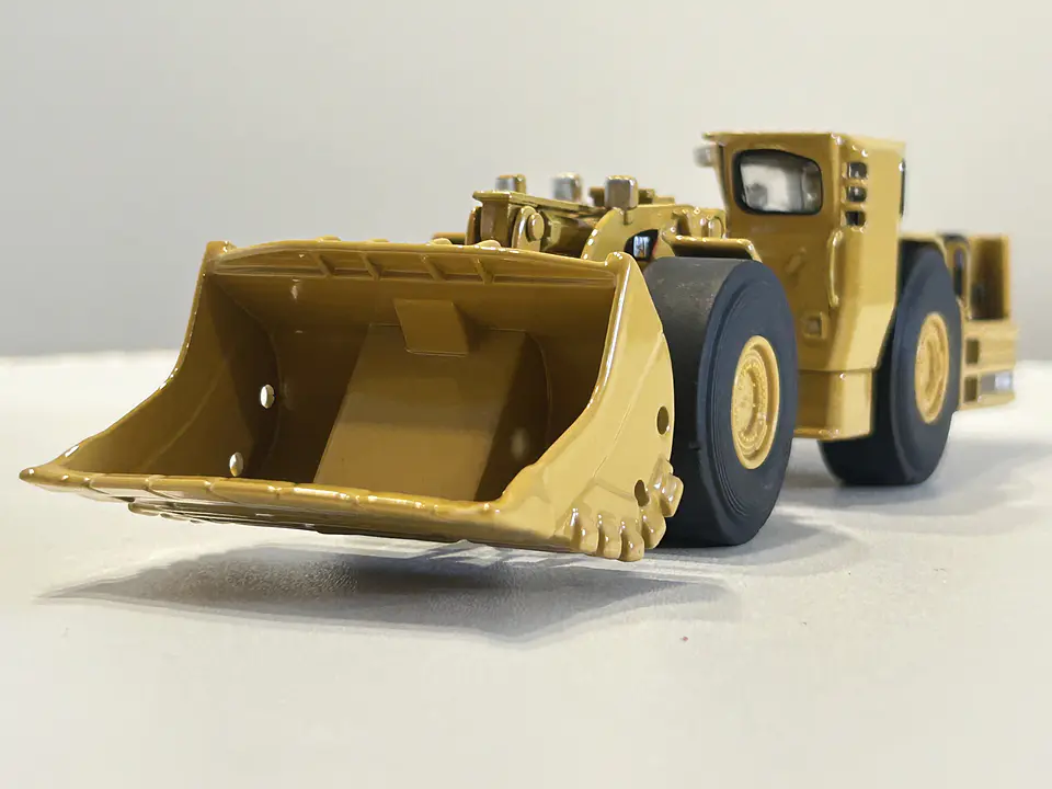 Equipo Minero Scooptram Cat R1700G | Diecast Masters 1:50 3