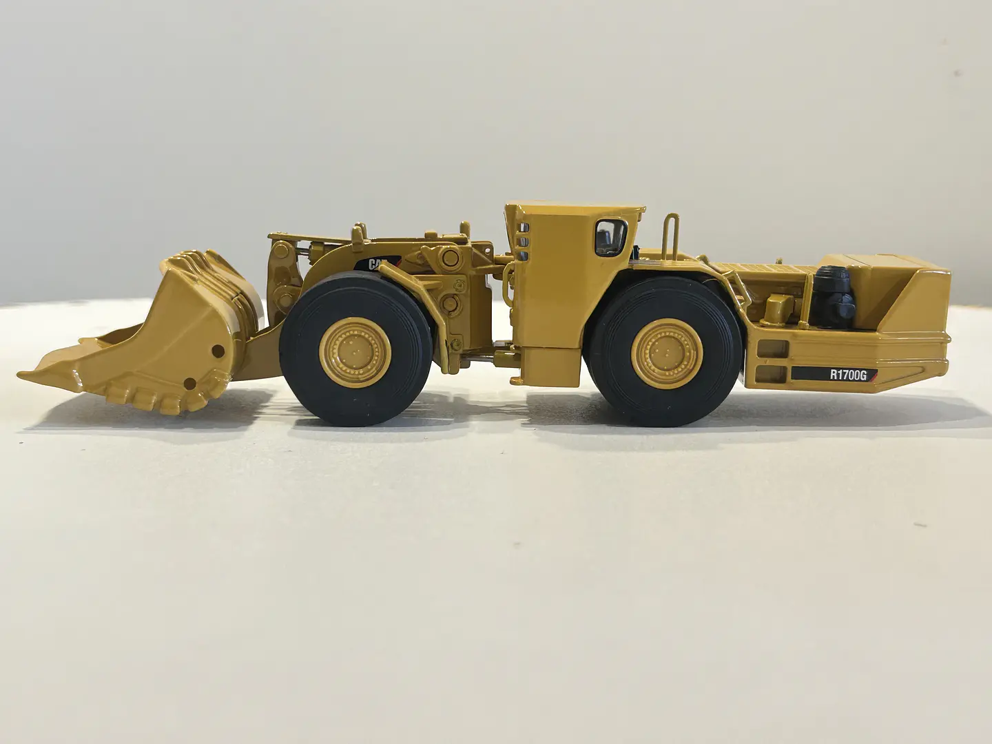 Equipo Minero Scooptram Cat R1700G | Diecast Masters 1:50 5