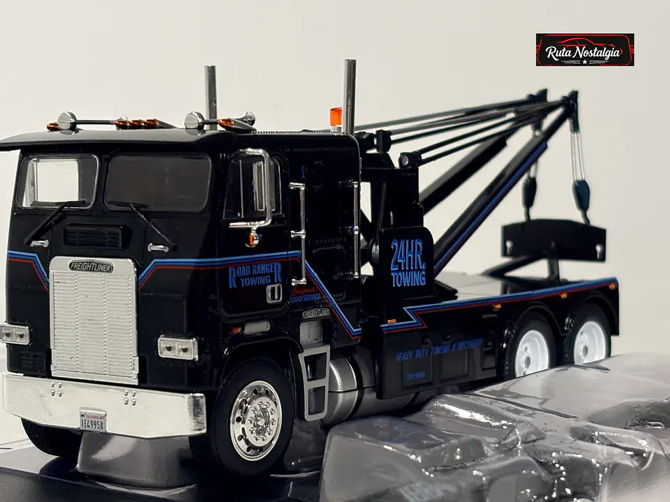 Camión Freightliner FLA 9664 Terminator 2 | Greenlight 1:43 1